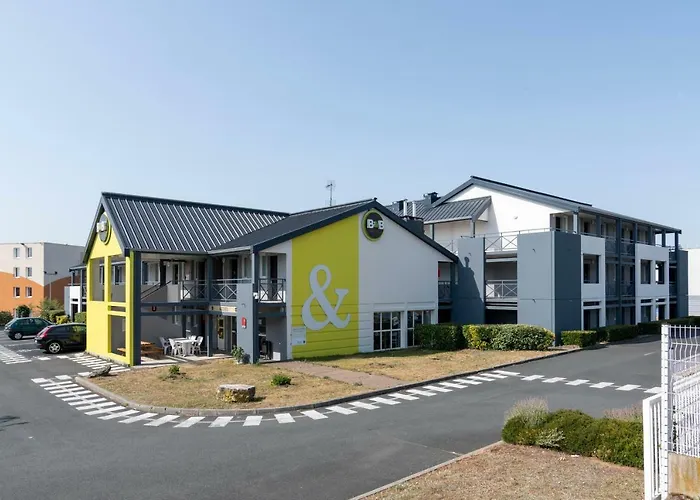 B&B Hotel Chateauroux Aeroport
